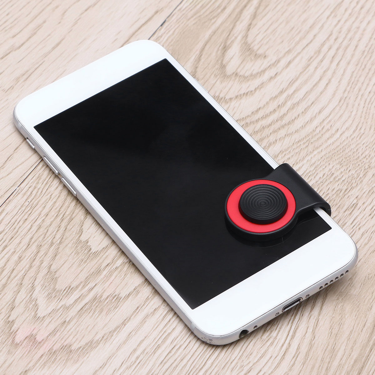 Onn Tablet Accessories - وحدة تحكم ألعاب صغيرة تعمل باللمس
