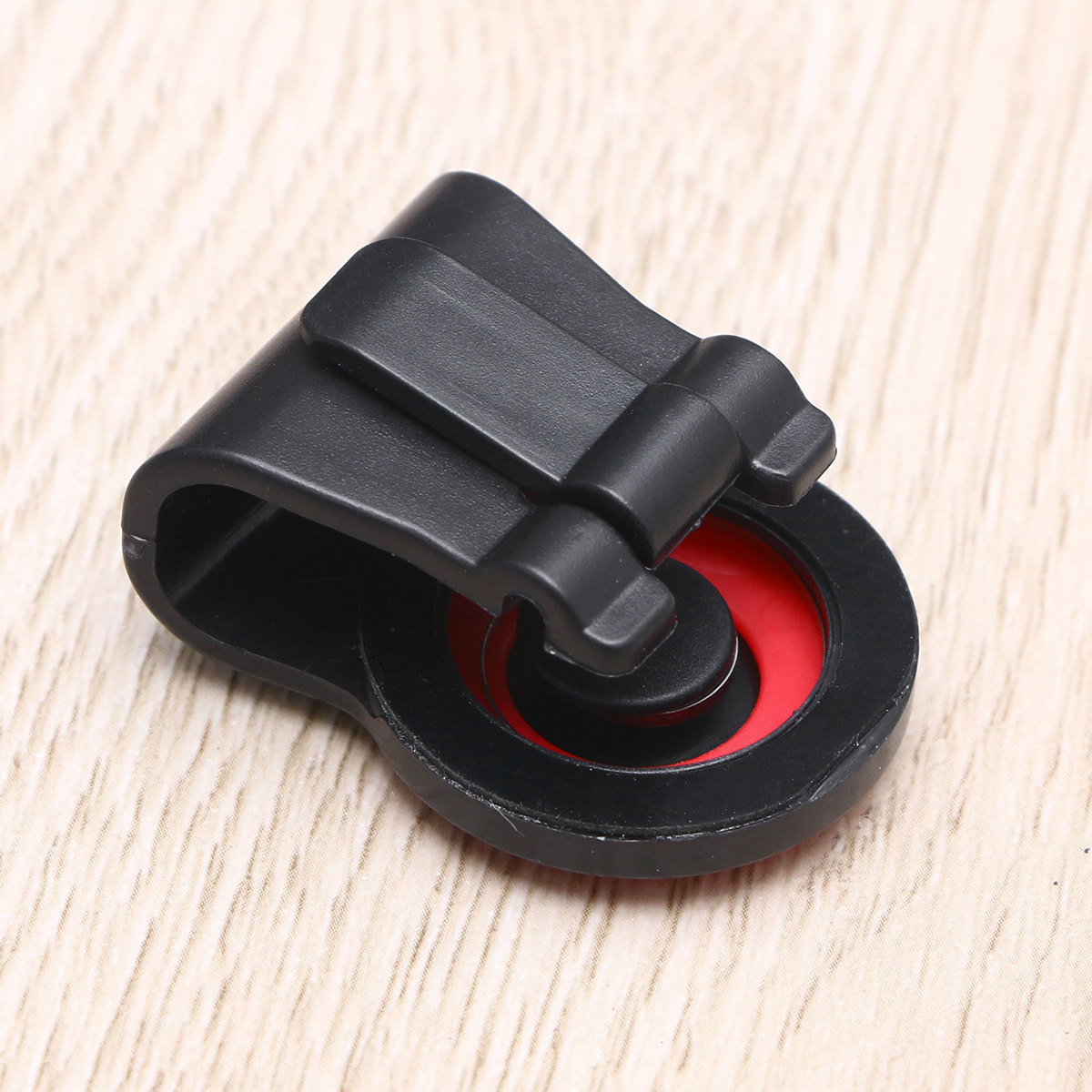 وحدة تحكم ألعاب صغيرة تعمل بال - مراجعة Onn Tablet Accessories وسعره